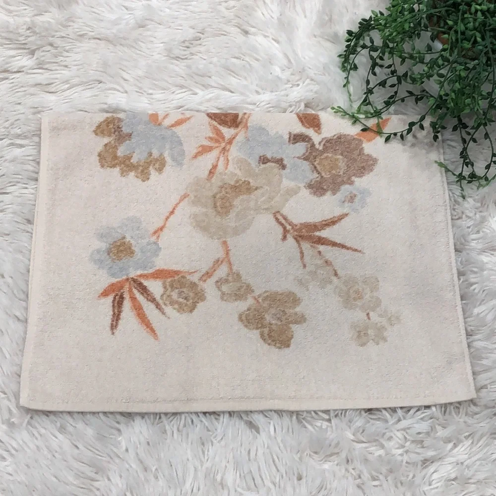 Vintage hand towel